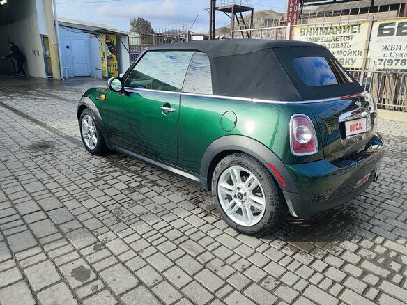 2011 Mini Cabrio Cooper II Рестайлинг, зелёный, 1450000 рублей - вид 7