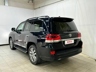 2018 Toyota Land Cruiser 200 Series Рестайлинг 2, чёрный, 9200000 рублей, вид 4