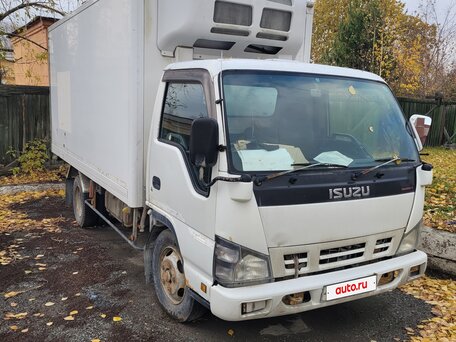 2006 Isuzu Elf (N-series), белый, 1000000 рублей, вид 2