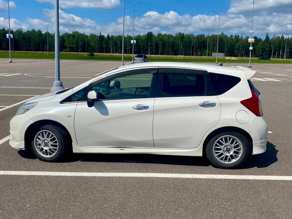 2013 Nissan Note II, белый, 900000 рублей - вид 6
