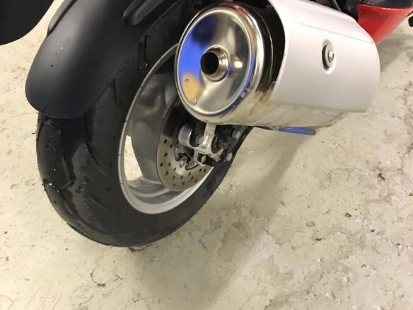 2002 BMW C 1, красный, 2000000 рублей - вид 4