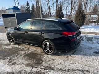 2020 Hyundai i30 III Рестайлинг 2, чёрный, 1890000 рублей, вид 2