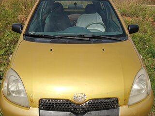 2000 Toyota Yaris I, золотистый, 369000 рублей, вид 3