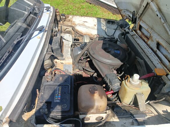 1997 Lada (ВАЗ) 2121 (4x4) I Рестайлинг, белый, 400000 рублей - вид 12