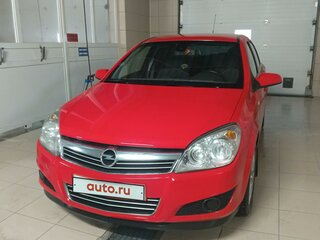 2011 Opel Astra H Рестайлинг, красный, 650000 рублей, вид 2