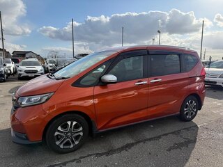 2020 Honda Freed II Рестайлинг, оранжевый, 1899000 рублей, вид 5