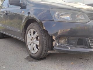 2011 Volkswagen Polo V, чёрный, 400000 рублей, вид 3