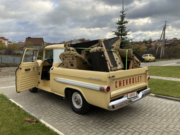 1959 Chevrolet Apache, бежевый - вид 1