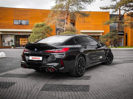 2022 BMW M8 Gran Coupe Competition I (F91/F92/F93) Рестайлинг, чёрный, 9700000 рублей, вид 3