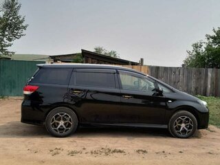 2011 Toyota Wish II, чёрный, 1695000 рублей, вид 3