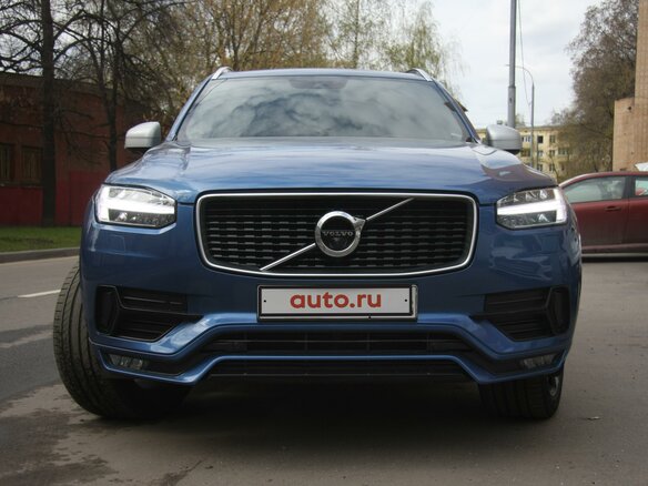2018 Volvo XC90 II, синий - вид 2