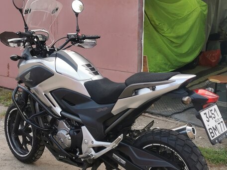 2012 Honda NC 700X, серебристый, 410000 рублей, вид 2