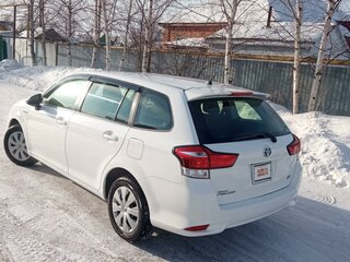 2017 Toyota Corolla Fielder XI (E160, E170, E180) Рестайлинг 1, белый, 1350000 рублей, вид 3