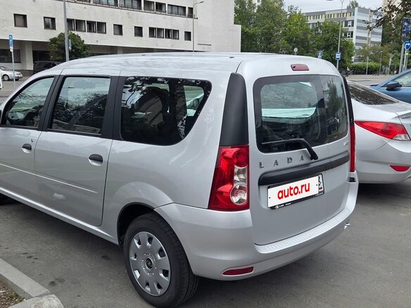 2024 Lada (ВАЗ) Largus I Рестайлинг, серебристый - вид 4