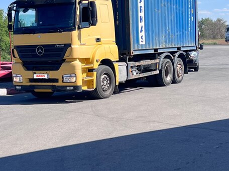 2008 Mercedes-Benz Axor, жёлтый, 2950000 рублей, вид 4
