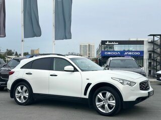 2011 Infiniti FX37 II (S51) Рестайлинг, белый, 1980000 рублей, вид 3