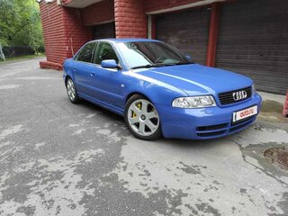 2001 Audi S4 I (B5), синий, 1350000 рублей, вид 1