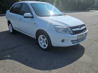 2013 Lada (ВАЗ) Granta I, белый, 350000 рублей, вид 3