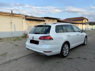 2018 Volkswagen Golf VII Рестайлинг, белый, 1290000 рублей, вид 5