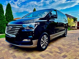 2018 Hyundai Grand Starex I Рестайлинг 2, чёрный, 3600000 рублей, вид 1