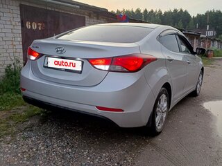 2014 Hyundai Elantra V (MD) Рестайлинг, серебристый, 1090000 рублей, вид 4