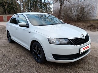 2018 Skoda Rapid I Рестайлинг, белый, 1345000 рублей, вид 3