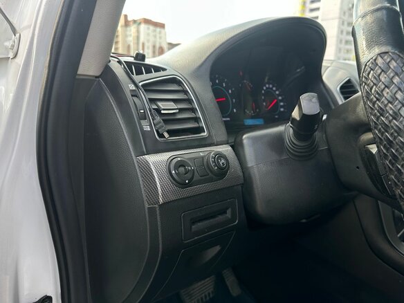 2012 Chevrolet Captiva I Рестайлинг, белый - вид 17