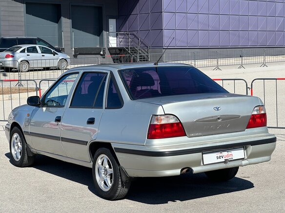 2007 Daewoo Nexia I, серебристый, 247000 рублей - вид 16