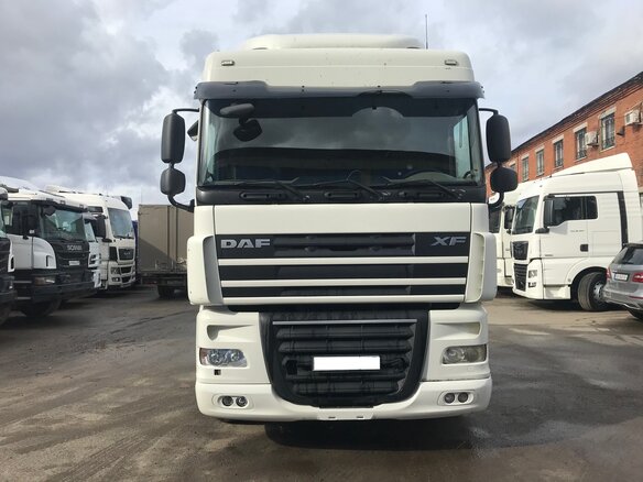 2012 DAF XF 105, белый - вид 2
