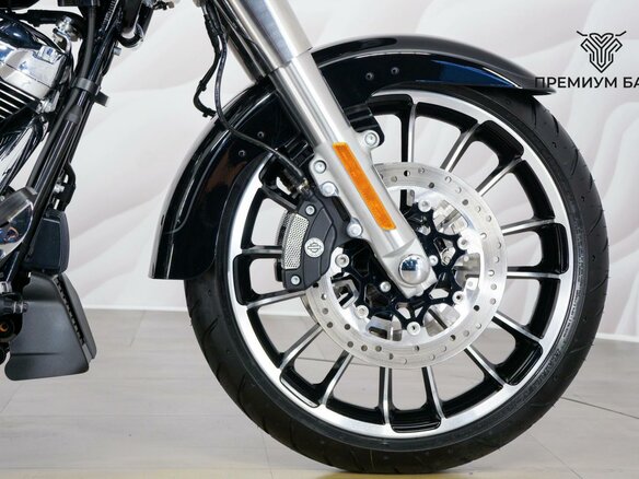 2022 Harley-Davidson Road Glide 3, чёрный, 4499000 рублей - вид 10
