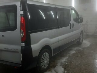 2012 Opel Vivaro A Рестайлинг, серебристый, 2100000 рублей, вид 3