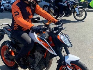 2021 KTM 890 Duke R, оранжевый, 1030000 рублей, вид 1