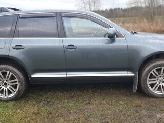 2006 Volkswagen Touareg I, серый, 1200000 рублей, вид 4