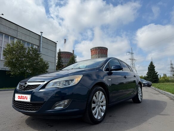 2011 Opel Astra J, синий, 650000 рублей - вид 1