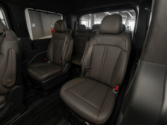 2026 Hyundai Staria I Рестайлинг, чёрный, 7850000 рублей - вид 13