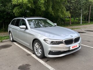 2019 BMW 5 серии 520d VII (G30/G31/G38), серебристый, 3200000 рублей, вид 1