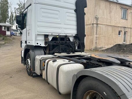 2017 Mercedes-Benz Actros, белый, 2950000 рублей, вид 3