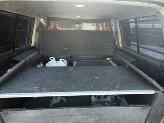 1996 Toyota Land Cruiser 80 Series Рестайлинг, красный, 1600000 рублей, вид 5