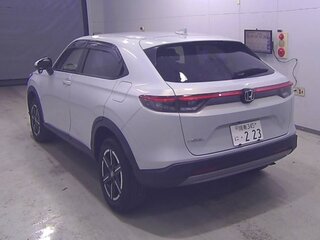 2022 Honda Vezel II, серебристый, 1990000 рублей, вид 4