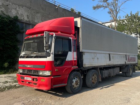 1994 Hino Profia, красный, 1600000 рублей, вид 2