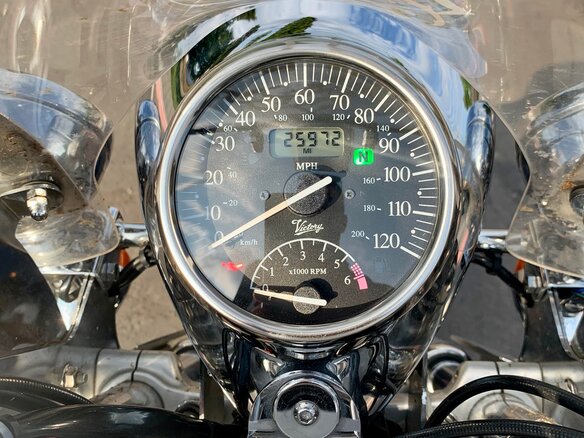 2002 Victory V92C, чёрный, 655000 рублей - вид 8