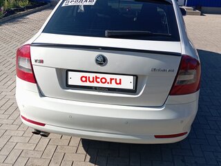 2012 Skoda Octavia II (A5) Рестайлинг, белый, 1050000 рублей, вид 4