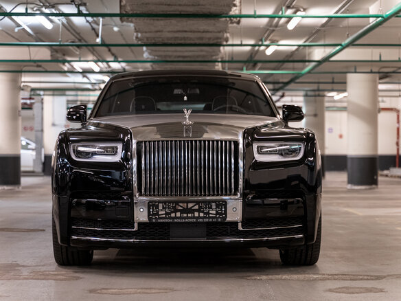 2020 Rolls-Royce Phantom Extended VIII (Series I), чёрный - вид 2