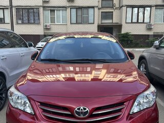 2012 Toyota Corolla X (E140, E150) Рестайлинг, красный, 1700000 рублей, вид 2