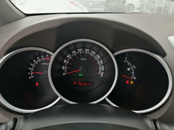 2013 Kia Venga I, серый - вид 11