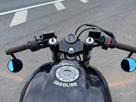 2000 Yamaha XJR1300, чёрный, 535000 рублей, вид 2