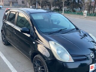 2005 Nissan Note I, чёрный, 270000 рублей, вид 2