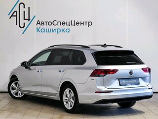 2021 Volkswagen Golf VIII, серый, 1539000 рублей, вид 4