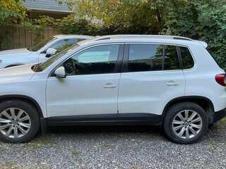 2010 Volkswagen Tiguan I, белый, 800000 рублей, вид 4