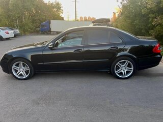 2008 Mercedes-Benz E-Класс 200 III (W211, S211) Рестайлинг, чёрный, 1100000 рублей, вид 5